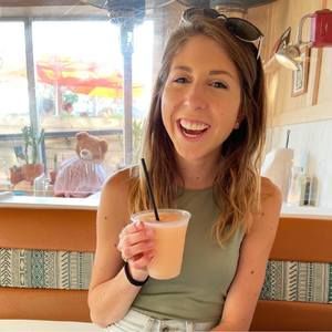 Meet your Posher, Leah